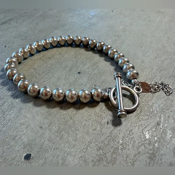 Silpada Silver Beaded Bracelet with Toggle Clasp - Picture 13 of 16